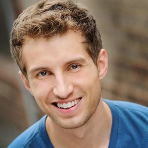 Meet your Posher, Derek